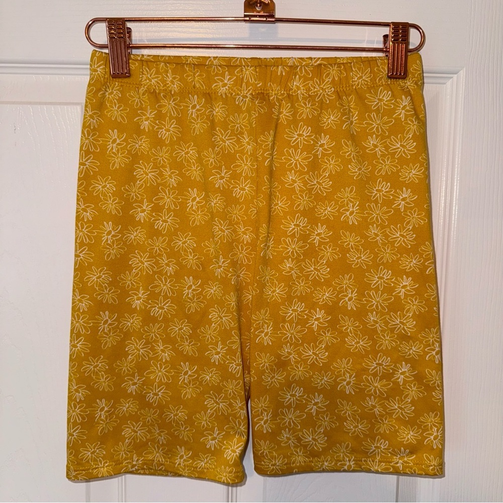 Love Cameron Fabric Soft Shorts Yellow Floral 10-12